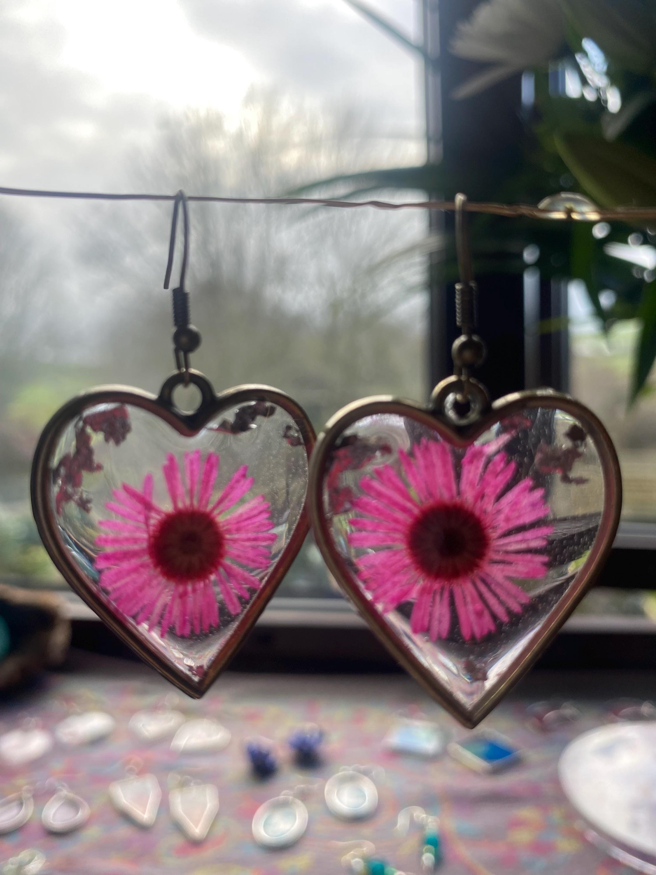 Pink Flower Resin Earrings - Gold frames