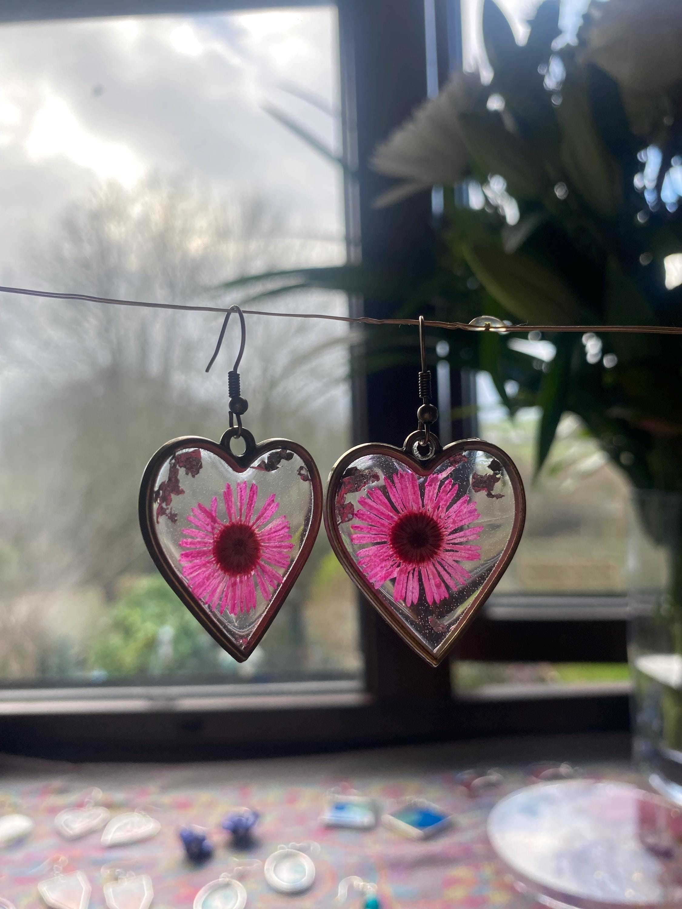 Pink Flower Resin Earrings - Gold frames